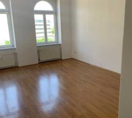 Helle 2-Zimmer-Wohnung in Leipzig