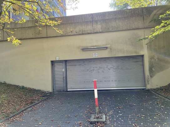 -Rossellit Immobilien- TG Stellplatz im Duplex Parker zu vermieten