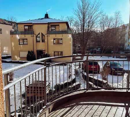 Tolle 2-Raumwohnung mit Balkon & Tiefgaragenstellplatz in Schlosschemnitz