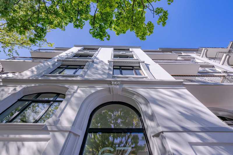 Tradition trifft Moderne: Stilvoll sanierte Altbauwohnung in bester Lage! ++Courtagefrei++