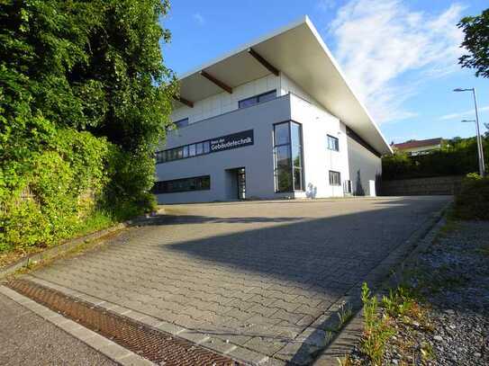 Büro- und Hallenflächen für Produktion, Großhandel oder Logistik