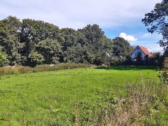 Interessant ! Grundstück in Poggenhof zur Bebauung zu verkaufen