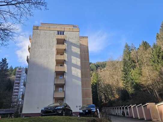 Ruhige 3 Zimmer Wohnung + Garage im Kurort Bad-Herrenalb