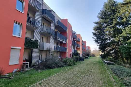 Frankfurt-Eschersheim: Gut geschnittene 2-Zimmer-Wohnung mit Balkon.