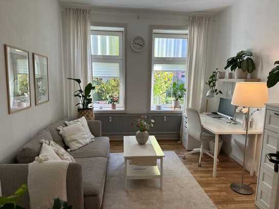 Schöne, helle 1,5 Zimmer Wohnung