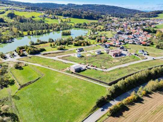 DER BESTE GRUND FÜR IHR HAUS AM SEE!