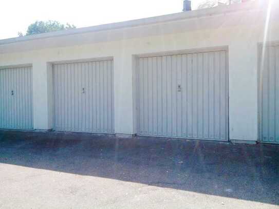 Garage auf der Niederberger Höhe zu vermieten