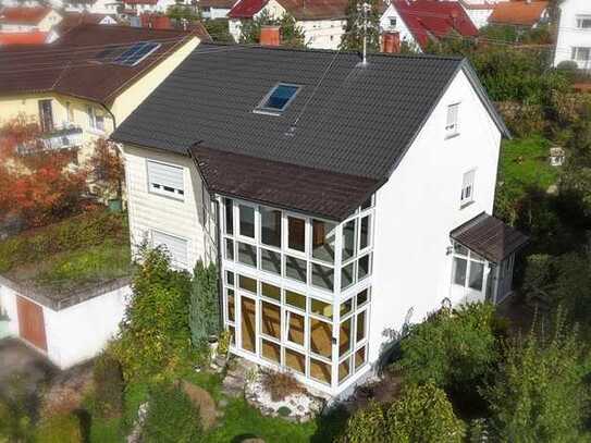 ZWEIFAMILIENHAUS MIT EINLIEGERWOHNUNG IN WESTHEIM