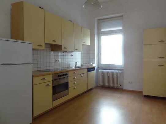 Stilvolle, vollständig renovierte, bezugsfertige 2,5-Zimmer-Wohnung in Bruchsal (Provisionsfrei)