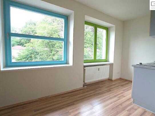 www.gz-i.de: Sonniges Apartment im Zollhof mieten