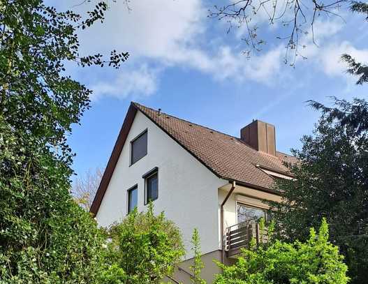 Geräumige Doppelhaushälfte mit Garten und Garage in Hamburg Marmstorf (voraussichtlich ab 01.01.25)