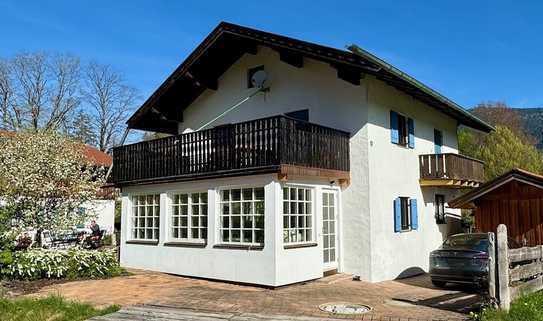 Geschmackvoll möblierte 4-Zi.-Wohnung im EG mit Wintergarten und großer Terrasse in Grainau