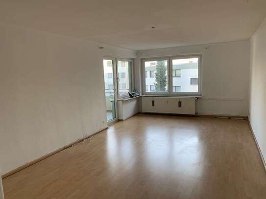 Schöne 3-Zimmer-Wohnung mit Balkon in ruhiger Wohnlage