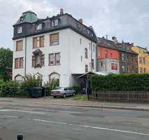 Schöne 2 Zimmer Wohnung mit Einbauküche und Terrasse
