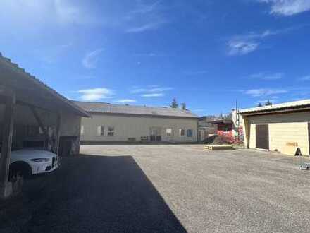 Gewerbefläche als Büro-, Lagerräume, Carport- und freie Stellplätze in Titisee-Neustadt