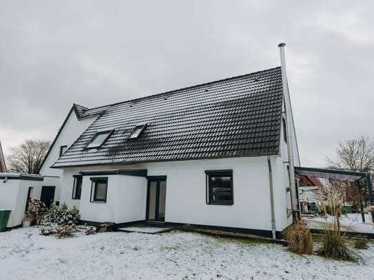 In diesem Haus werden Sie sich direkt wohlfühlen - Bad Schwartau-Rensefeld