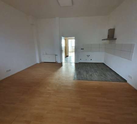 Barrierefrei! großzügige 92 qm 2 Zimmer plus Wohnküche Wohnung, EG, Innenstadt