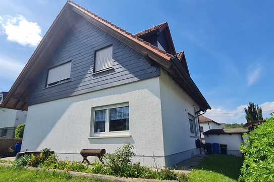 Renoviertes Mehrfamilienhaus mit vielen Möglichkeiten und guter Rendite