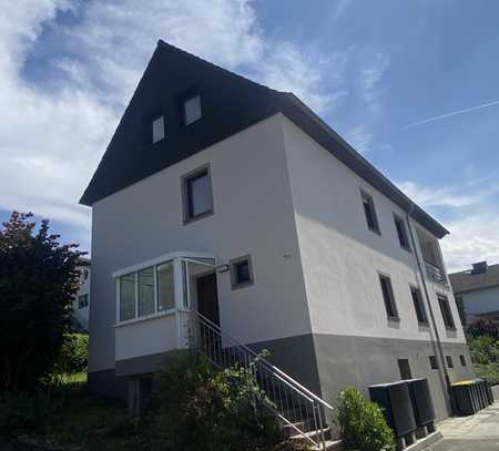 Moderne, renovierte Wohnung in Wachtberg-Niederbachem zu vermieten