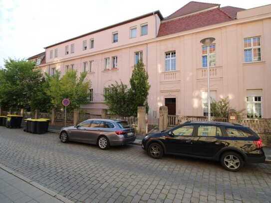 Stilvolle und großzügige 3-R-WHG mit Balkon in zentraler Innenstadtlage