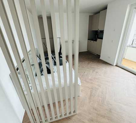 Balkon!! Moderne möblierte 1-Zimmer Single Wohnung mit EBK!!!