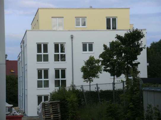 Helle moderne 2-Zimmer-Dachterrassen-Wohnung Aubinger Lohe