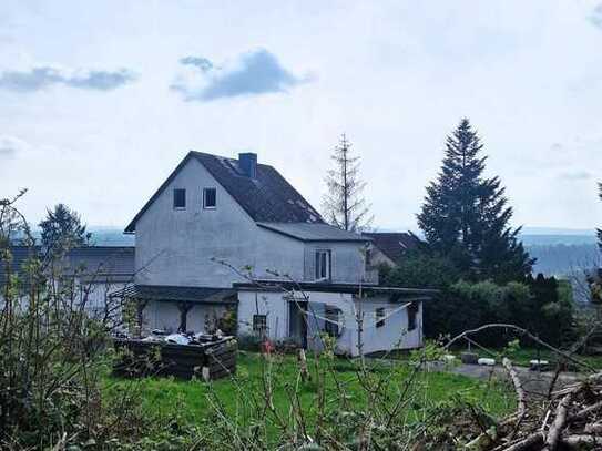 Über den Dächern von Runkel-Einfamilienhaus in Feldrandlage mit viel Potenzial zur Selbstgestaltung