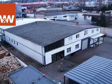 #Zweigeteilte Gewerbehalle in 2.er Reihe