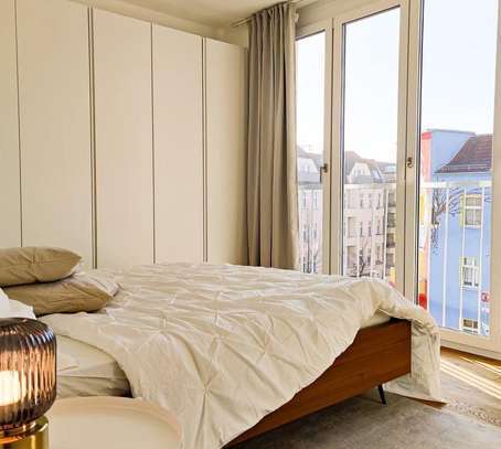 Moderne 2-Zimmer-Wohnung mit Balkon und Einbauküche Nähe S- und U-Bhf. Lichtenberg