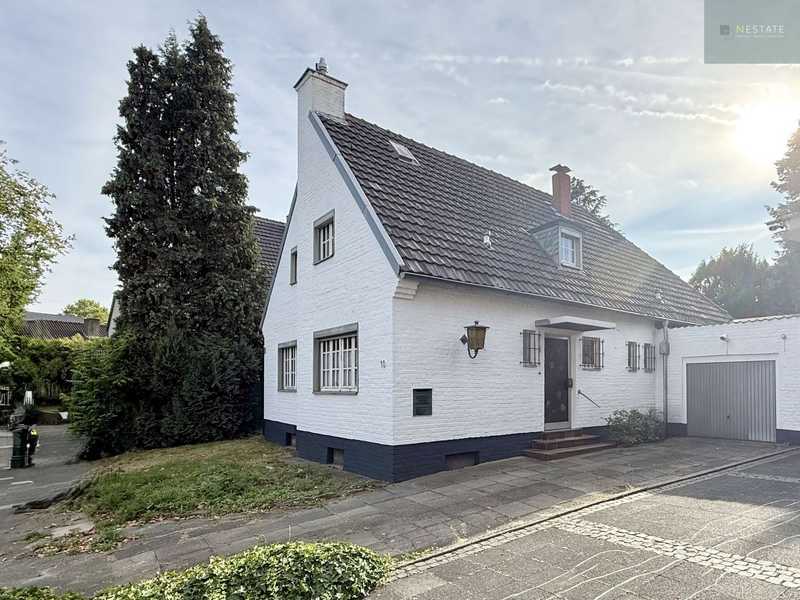 Freistehendes Einfamilienhaus in bester Lage
