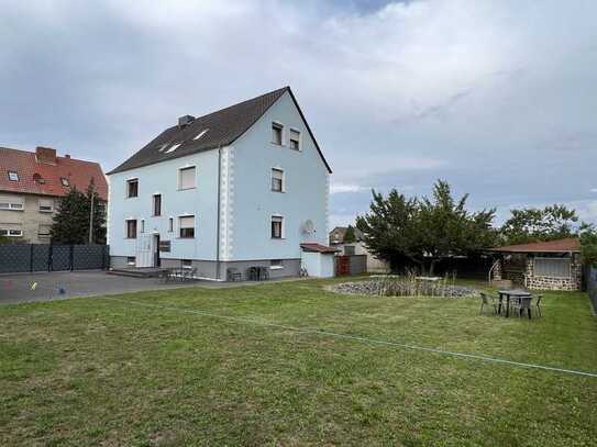 Mehrfamilienhaus/Nebengelass/Garagenhof derzeit als Gästehaus genutzt - 100%ige Auslastung