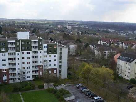 Schöne 3-Zimmer-Wohnung mit großem Balkon und viel Platz für die kleine Familie!