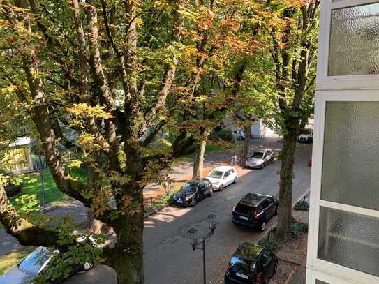 Geräumige, sanierte 2-Zimmer-Wohnung zur Miete in Krefeld Nord