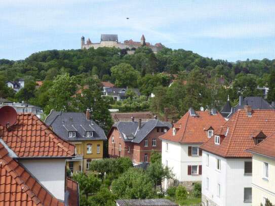 Alles, was man sich wünscht: 2-Zimmer-Wohnung mit Balkon und Garage in der Eupenstraße