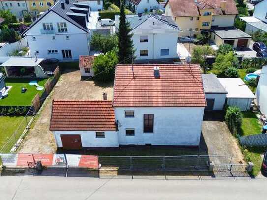 Sonniges Grundstück mit vielfältigen Bebauungsmöglichkeiten in zentraler Lage von Forstern