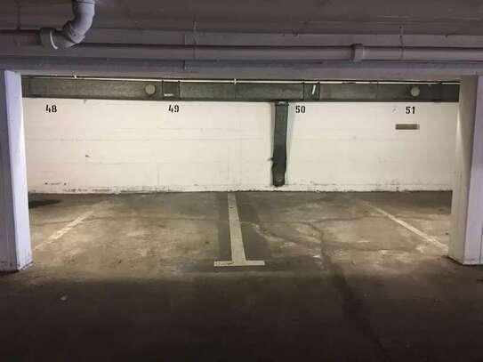 +++Tiefgaragenstellplatz in Berlin Charlottenburg+++