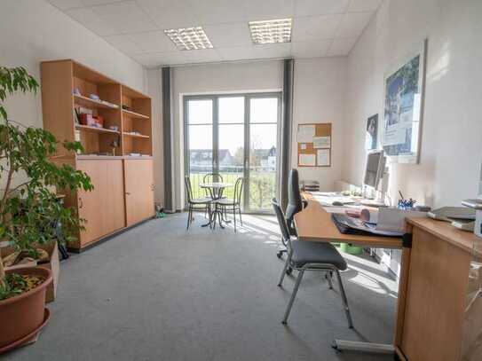 Exklusive Büro-/Praxisfläche im Herzen von Zorneding: Lichtdurchflutet, modern und stilvoll