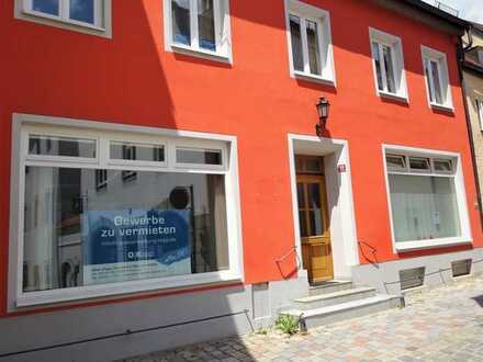 BÜRO I PRAXIS I LADEN !! ...mitten im Zentrum wartet schon auf Sie...!