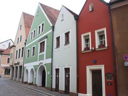 Attraktive 1-Zimmer-DG-Wohnung in der Altstadt von Amberg