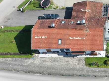 Baugrundstück mit Altbestand ! Sehr schöne ruhige Lage und doch zentral