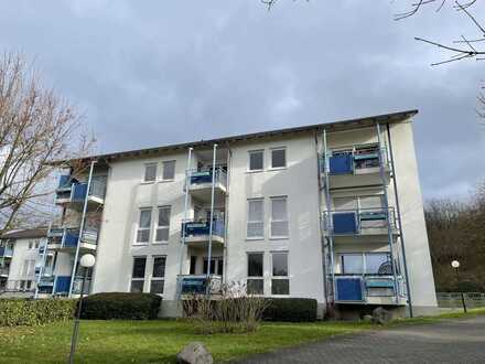 Vermietete 3-ZKB Wohnung mit Tiefgaragen und Außenstellplatz in gepflegter Wohnanlage
