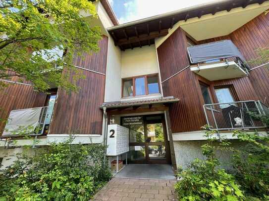 VON PRIVAT: Nähe Uni Hubland und Klinikum - Apartment mit Balkon, Küche und TG