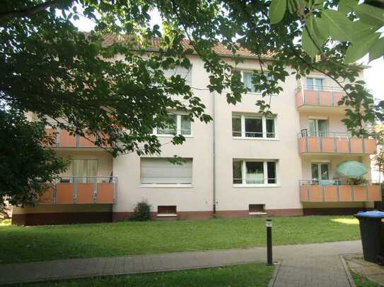 Im Herzen von Schorndorf - Zentral gelegene und toll geschnittene 3-Zim.-Wohnung im 2. OG mit Balkon