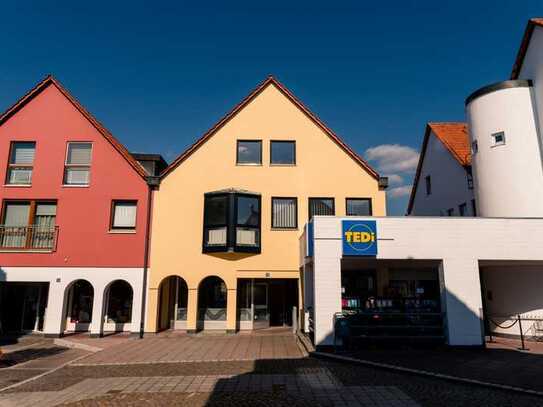 Großzügige 3-Zimmer Wohnung in zentraler Lage von Postbauer-Heng