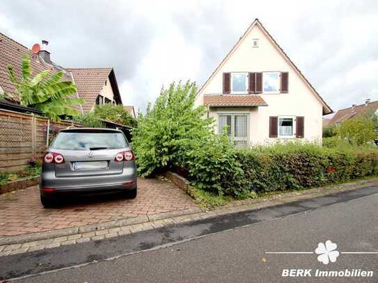 BERK Immobilien - Gepflegtes Siedlungshaus mit schönem Garten und Garage in bester Wohnlage