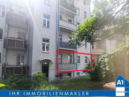 Für Kapitalanleger: Vermietete 2-Raumwohnung mit Balkon in der Innenstadt von Halle (Saale)