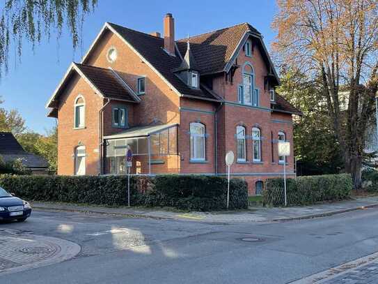 Freistehendes Zweifamilienhaus in Sarstedt