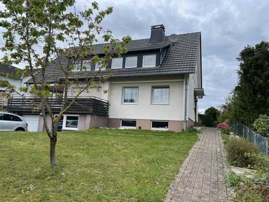 Preiswertes, modernisiertes 7-Zimmer-Einfamilienhaus in Menden (Sauerland)