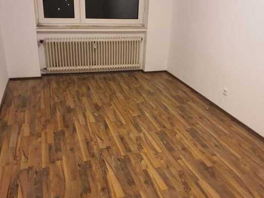 Freundliche 2,5-Zimmer-Wohnung mit Balkon in Hamm sieg