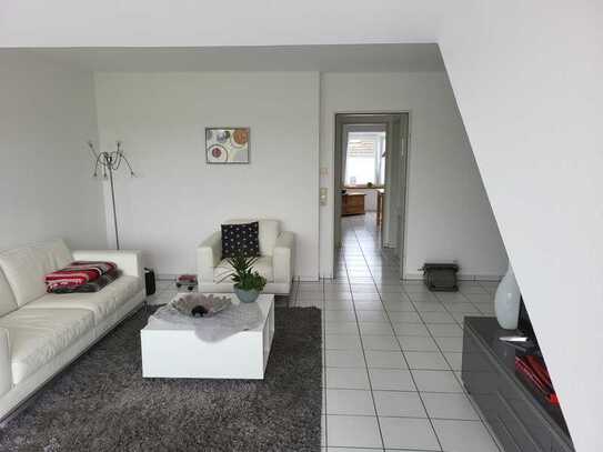 Moderne Maisonette Wohnung mit Balkon und Stellplatz - Provisionsfrei!